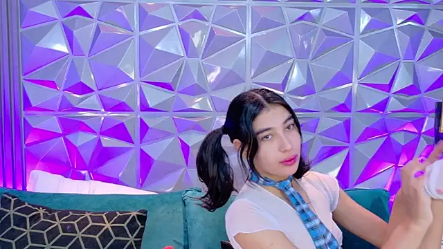 AdelineJhones online show from 05-02-26, 02:00
