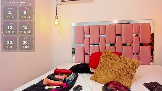 samantaawolf online show from 11-15-25, 08:05