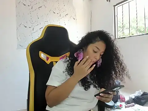 emily stars1 online show from 02-09-26, 07:18