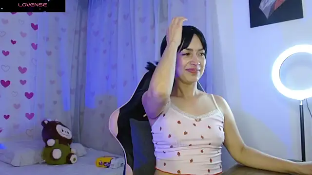 Snapshot of antonella_ed chatting on 06-14-26, 02:24 antonella ed online show from 06-14-26, 02:24