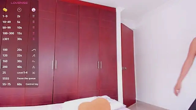  Anastasia 28 online show from 12-17-25, 07:09