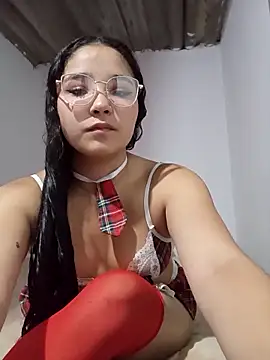 Snapshot of cami_3008 chatting on 11-10-25, 02:32 cami 3008 online show from 11-10-25, 02:32