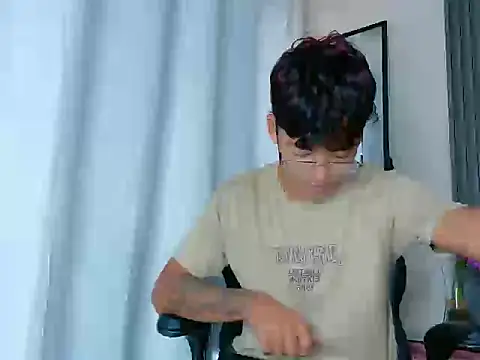 LiamANDJordan online show from 11-04-25, 10:09