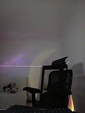 xambar 22x online show from 04-21-26, 01:42