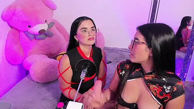 laana foxx online show from 03-08-26, 04:05