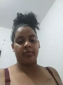 Snapshot of A_gostosa25 chatting on 01-12-26, 03:01 A gostosa25 online show from 01-12-26, 03:01