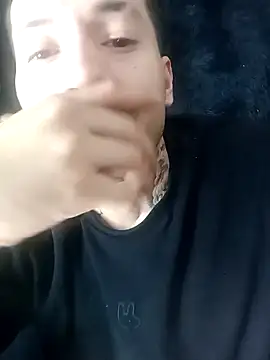 Snapshot of Michaelpardop chatting on 11-23-25, 11:04 Michaelpardop online show from 11-23-25, 11:04