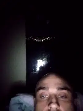 Snapshot of BulbasaurIsmettv chatting on 01-11-26, 01:32 BulbasaurIsmettv online show from 01-11-26, 01:32