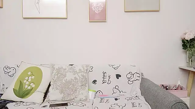 yuyan3929 online show from 06-19-26, 01:10