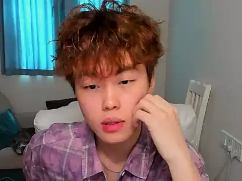 L1kuto online show from 10-30-25, 04:36