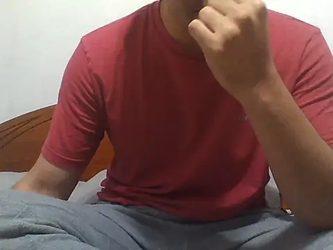 Snapshot of Krikri_sc chatting on 03-21-26, 03:44 Krikri sc online show from 03-21-26, 03:44