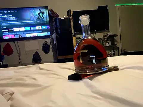 Snapshot of OnGodV1Ooutta10 chatting on 01-06-26, 12:03 OnGodV1Ooutta10 online show from 01-06-26, 12:03