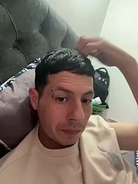 Yeison 8012 online show from 03-18-26, 09:56