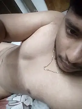 Snapshot of niiksvinz chatting on 12-17-25, 05:19 niiksvinz online show from 12-17-25, 05:19