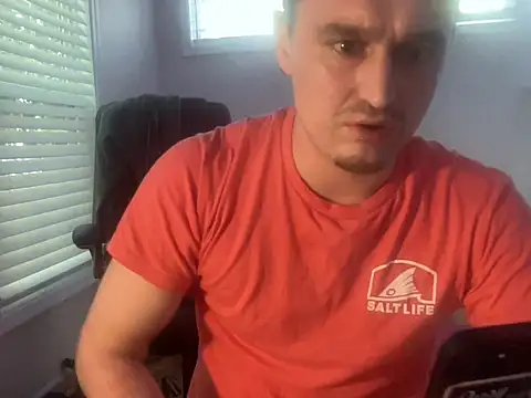 Snapshot of andrenoma427 chatting on 10-24-25, 02:46 andrenoma427 online show from 10-24-25, 02:46