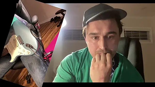 Snapshot of andrenoma427 chatting on 11-06-25, 01:28 andrenoma427 online show from 11-06-25, 01:28