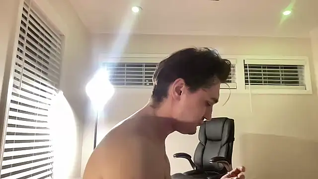 Snapshot of andrenoma427 chatting on 11-10-25, 12:53 andrenoma427 online show from 11-10-25, 12:53