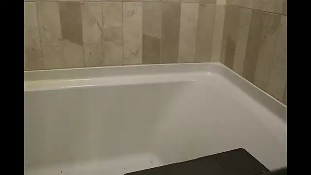 Snapshot of andrenoma427 chatting on 11-16-25, 03:45 andrenoma427 online show from 11-16-25, 03:45