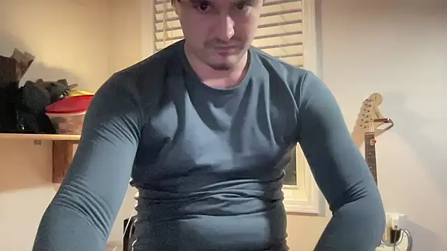 Snapshot of andrenoma427 chatting on 11-18-25, 04:06 andrenoma427 online show from 11-18-25, 04:06