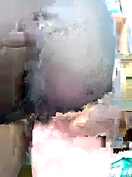 Snapshot of YennyeLa chatting on 07-28-26, 01:34 YennyeLa online show from 07-28-26, 01:34