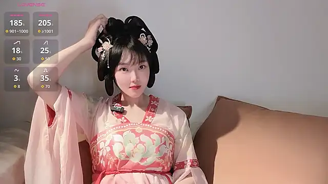 upoo7lt online show from 04-27-26, 02:53