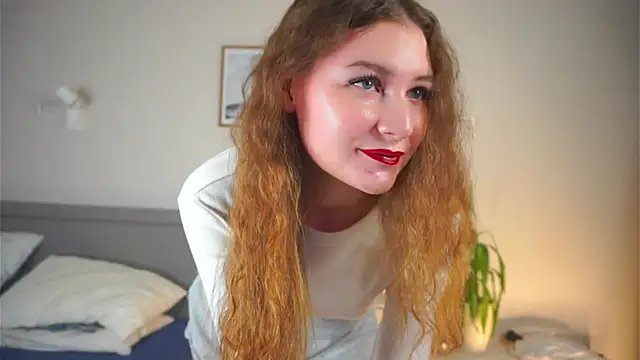 Snapshot of MegganKinson chatting on 11-06-25, 05:08 MegganKinson online show from 11-06-25, 05:08