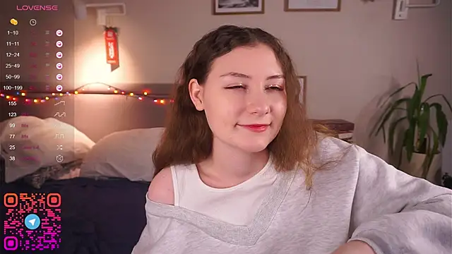 Snapshot of MegganKinson chatting on 01-14-26, 05:13 MegganKinson online show from 01-14-26, 05:13