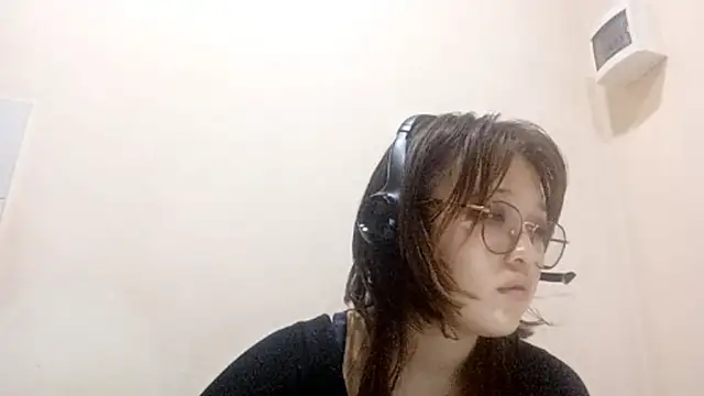 web3queen online show from 10-23-25, 03:44