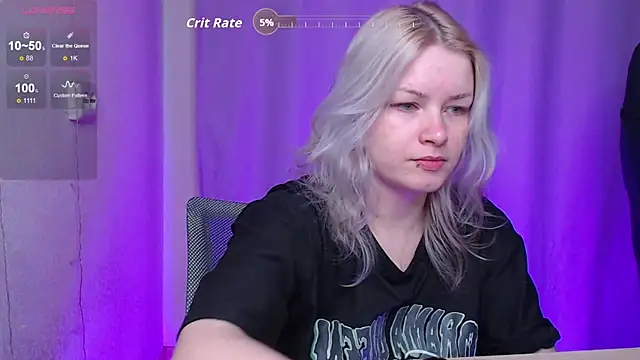 Snapshot of CherryNight6 chatting on 11-09-25, 06:06 CherryNight6 online show from 11-09-25, 06:06