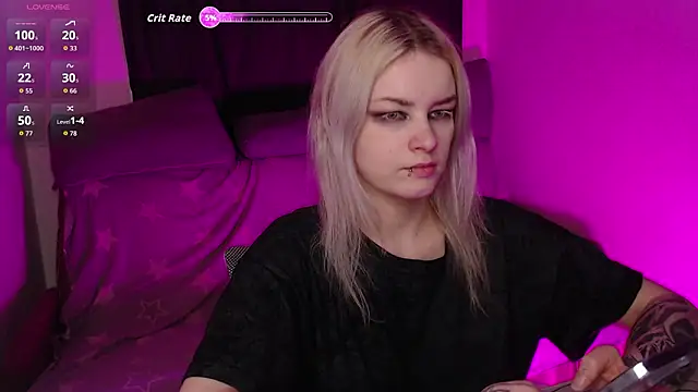 Snapshot of CherryNight6 chatting on 03-07-26, 09:01 CherryNight6 online show from 03-07-26, 09:01