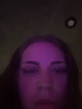 elliepixie online show from 11-18-25, 05:23