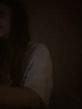 Snapshot of elliepixie chatting on 05-17-26, 06:22 elliepixie online show from 05-17-26, 06:22