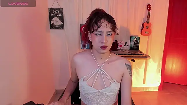 AdelineEsposito online show from 07-08-26, 04:17