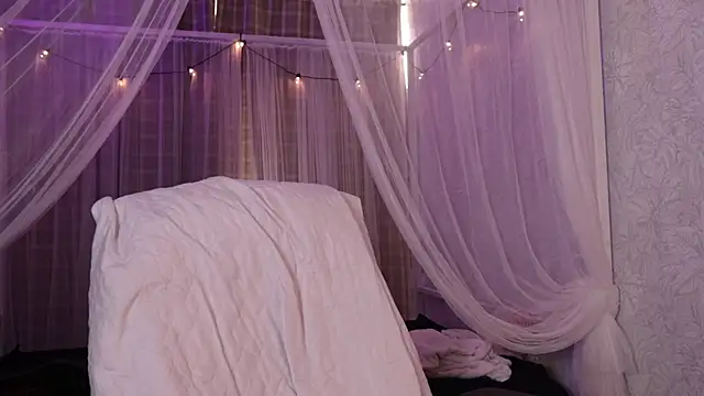 lexirouge   online show from 03-02-26, 07:54