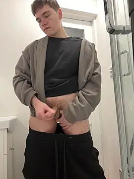 Snapshot of danielxfun chatting on 02-22-26, 12:26 danielxfun online show from 02-22-26, 12:26