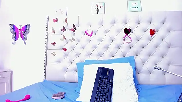 celena wonder online show from 02-28-26, 07:48