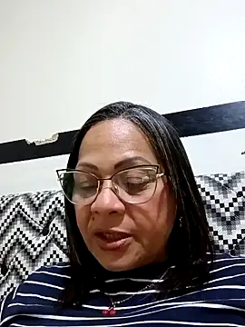 milf Anguie50 online show from 10-23-25, 03:06