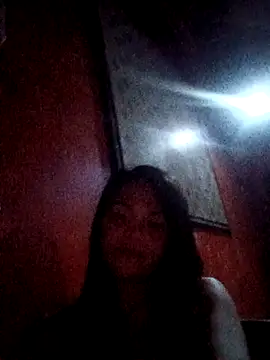 Snapshot of Wantit32 chatting on 10-25-25, 02:24 Wantit32 online show from 10-25-25, 02:24