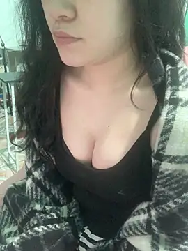 Snapshot of May2k2 chatting on 01-06-26, 02:26 May2k2 online show from 01-06-26, 02:26