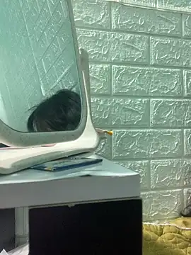 Snapshot of May2k2 chatting on 02-03-26, 01:37 May2k2 online show from 02-03-26, 01:37