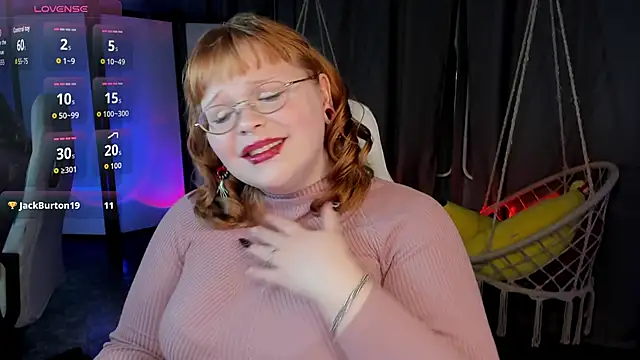 LottieReed online show from 11-29-25, 04:54