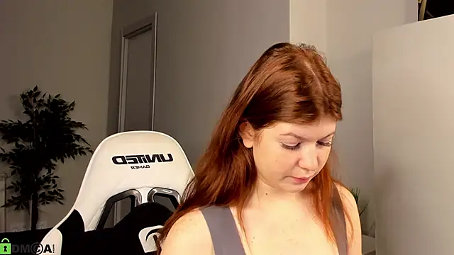 Snapshot of Nika_Jonson chatting on 02-07-26, 01:09 Nika Jonson online show from 02-07-26, 01:09