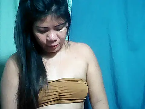 Snapshot of lady_pam2025 chatting on 02-21-26, 11:06 lady pam2025 online show from 02-21-26, 11:06