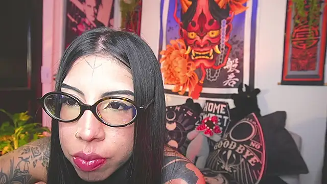 Dalia Vorhees online show from 06-22-26, 03:36