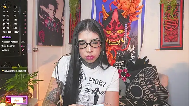 Dalia Vorhees online show from 07-24-26, 01:47