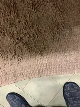 Snapshot of PassionCoupleLove chatting on 12-20-25, 10:39 PassionCoupleLove online show from 12-20-25, 10:39