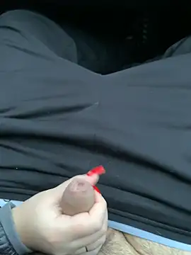 Snapshot of PassionCoupleLove chatting on 12-22-25, 03:31 PassionCoupleLove online show from 12-22-25, 03:31