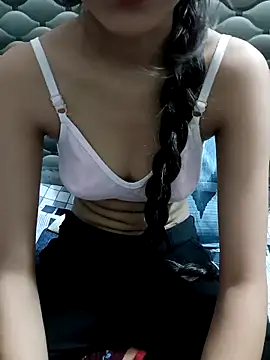 Snapshot of Amisha_Lovely chatting on 11-28-25, 05:54 Amisha Lovely online show from 11-28-25, 05:54