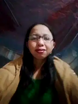 Snapshot of TRIEUTRIEU20 chatting on 11-24-25, 03:01 TRIEUTRIEU20 online show from 11-24-25, 03:01