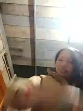 Snapshot of TRIEUTRIEU20 chatting on 11-29-25, 01:52 TRIEUTRIEU20 online show from 11-29-25, 01:52